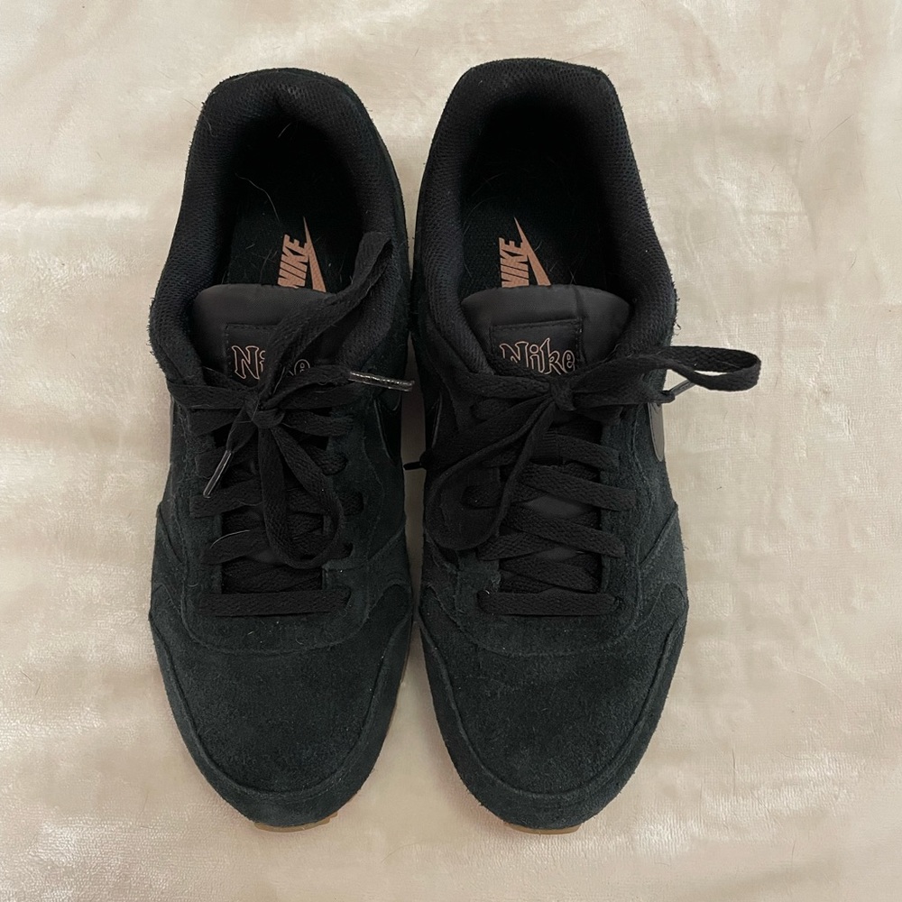 Nike sneakers - Picture 6 of 14